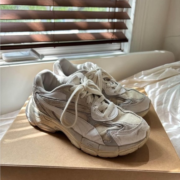 Women’s Puma Nitro sneakers - Picture 2 of 5